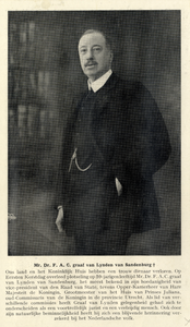 105612 Portret van mr.dr. Frederik Alexander Carel (Alex) graaf van Lynden van Sandenburg, geboren Den Haag 17 november ...